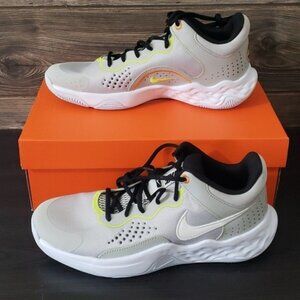 New Nike Mens Fly By Mid 3 Basketball Gray Sneakers Size 10 Athletic Lightweight
